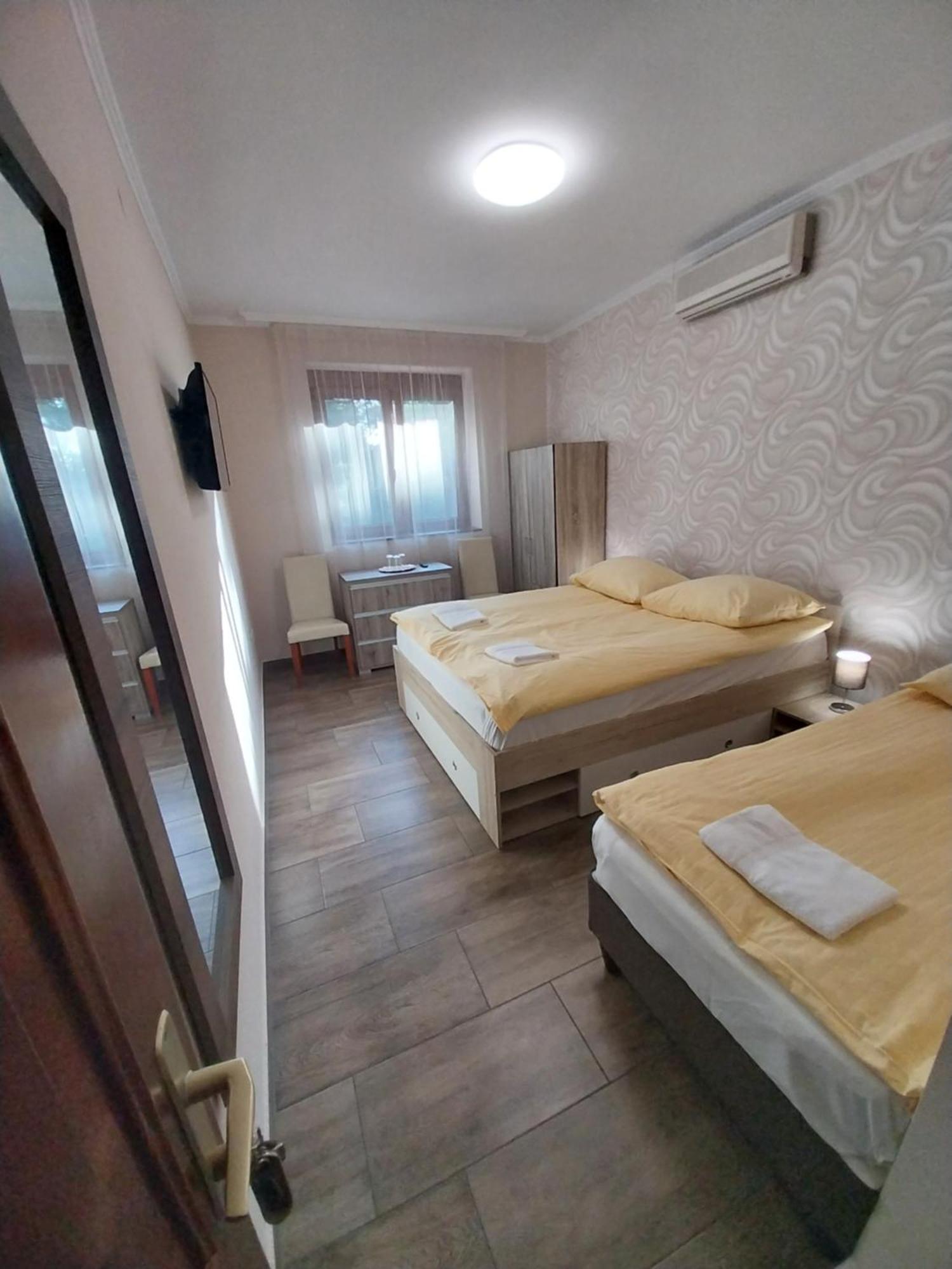 Apartament Fenyves Vendeghaz - Siófok Zewnętrze zdjęcie